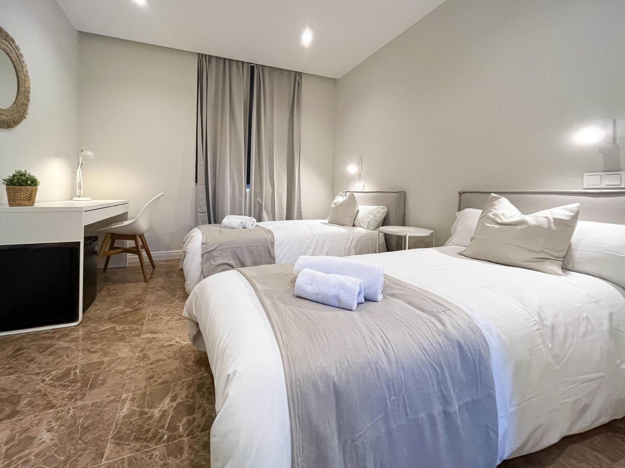 Hotel Vtz The Orus Factory - Parking Muy Economico Saragosse